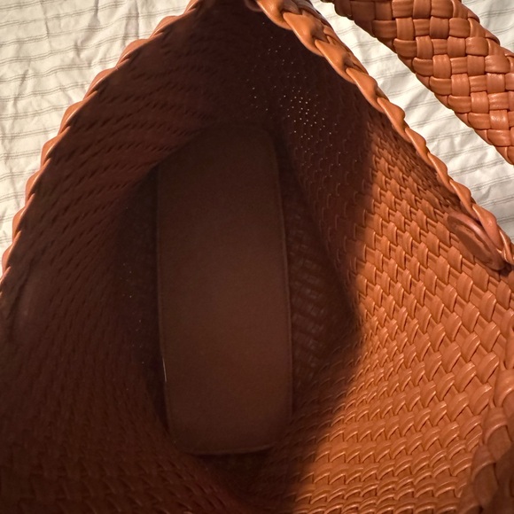 Tan Woven Tote - Picture 3 of 4